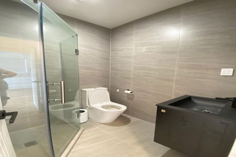 Photo of property in 7 Dinaric Lane, Westgate, Auckland, 0814