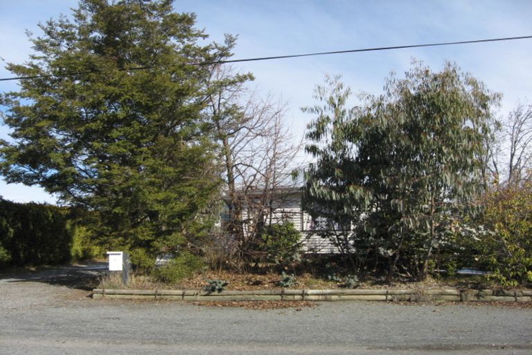Photo of property in 1-3 Sealy Street, Twizel, 7901