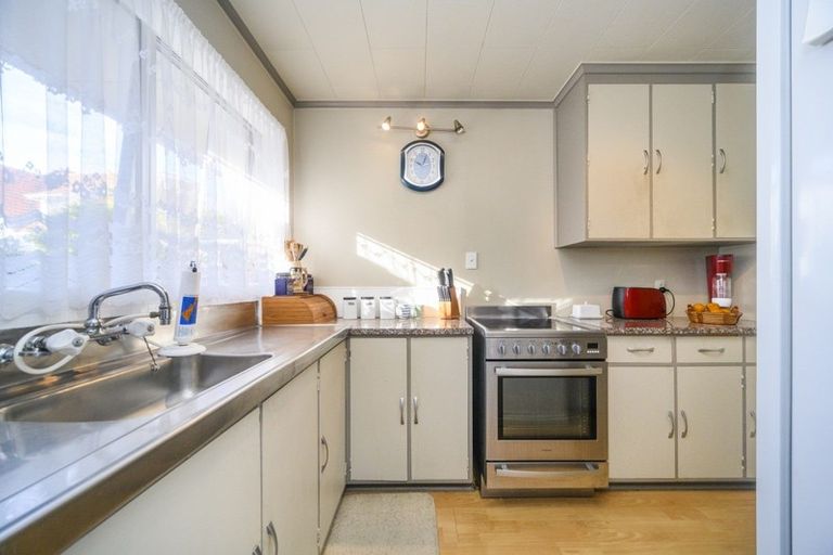 Photo of property in 616a Ferguson Street, Terrace End, Palmerston North, 4410