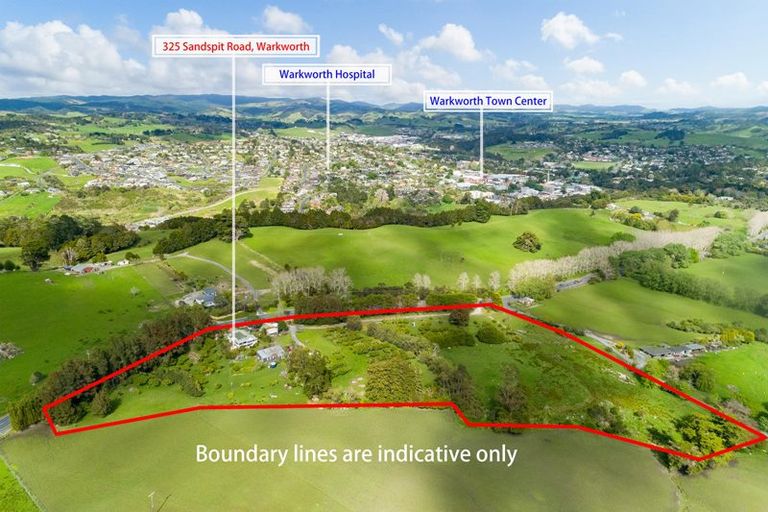 Photo of property in 325 Sandspit Road, Warkworth, 0982