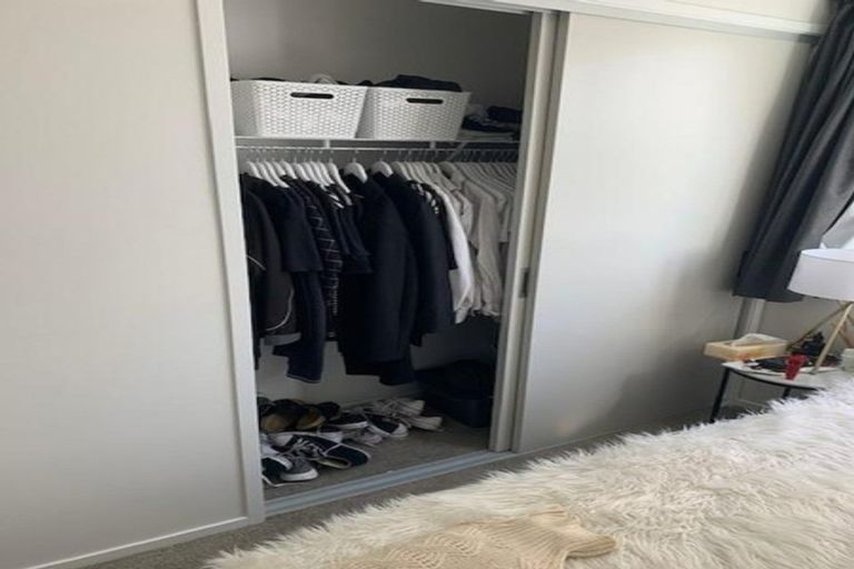 Photo of property in 66 Rangihina Road, Hobsonville, Auckland, 0616