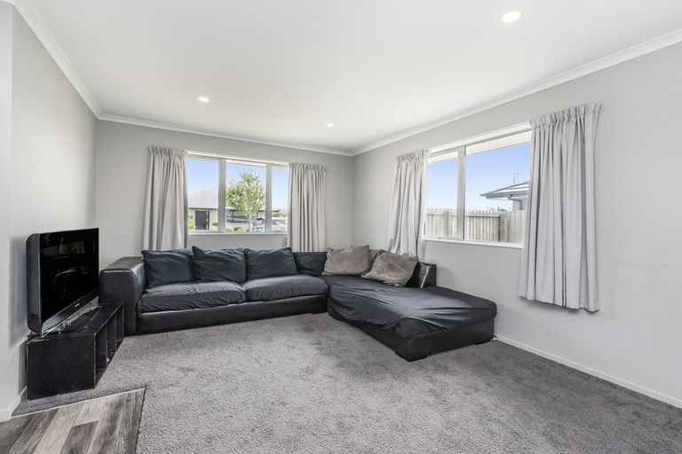 Photo of property in 52 Lucca Crescent, Rolleston, 7615