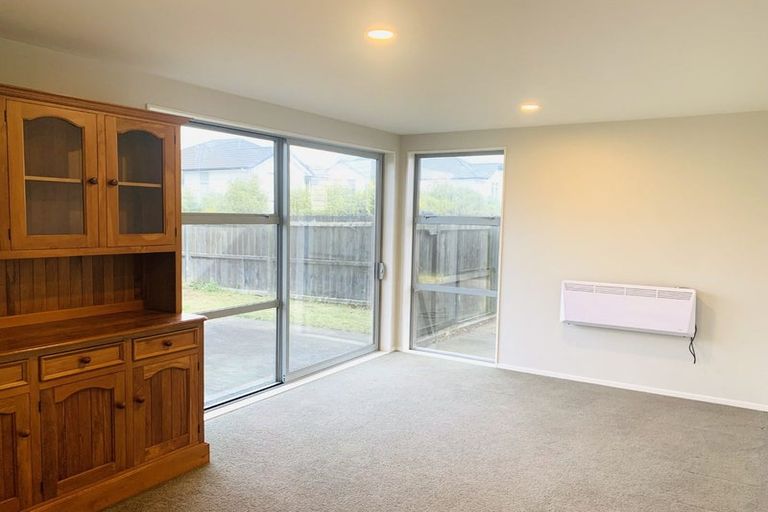 Photo of property in 26 Phar Lap Crescent, Takanini, 2112