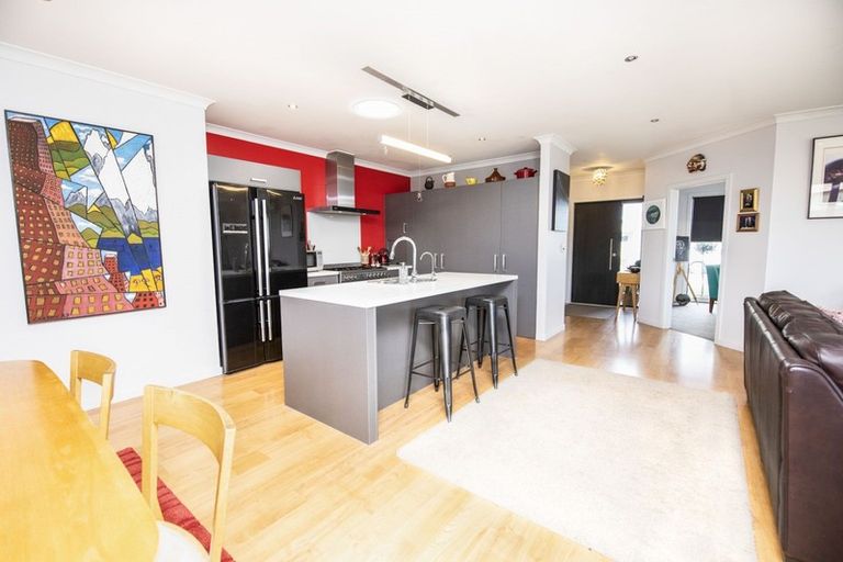 Photo of property in 18 Akaroa Road, Poraiti, Napier, 4112