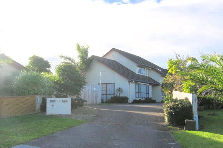 Photo of property in 1/30 Ballycullanie Place, Dannemora, Auckland, 2016
