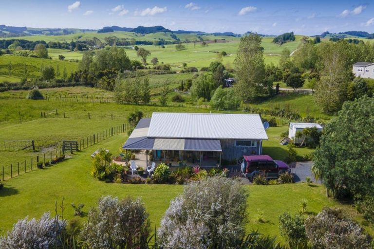 Photo of property in 39 Lara Lane, Kaiwaka, 0573
