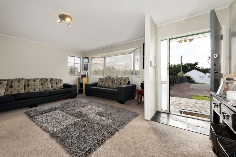 Photo of property in 126 Pooks Road, Ranui, Auckland, 0612