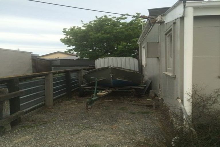 Photo of property in 38 Armstrong Avenue, Carterton, 5713