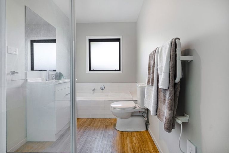 Photo of property in 42 Flint Road, Rolleston, 7614