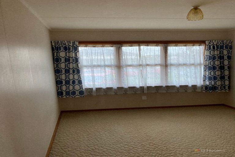 Photo of property in 2 Grace Street, Waimate, 7924