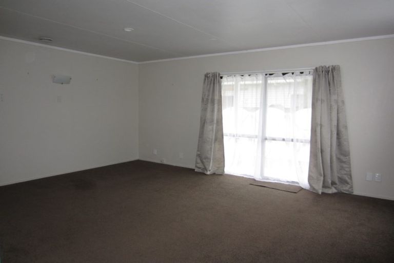Photo of property in 3b Kiwi Avenue, Forest Lake, Hamilton, 3200