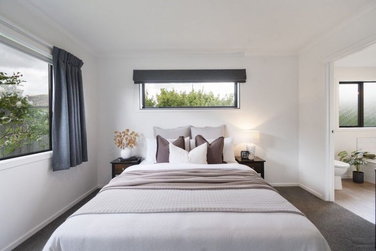 Photo of property in 11 Wescombe Grove, Feilding, 4702