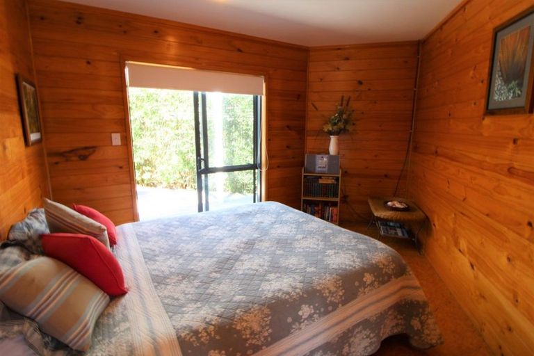 Photo of property in 550 Matarangi Drive, Matarangi, Whitianga, 3592