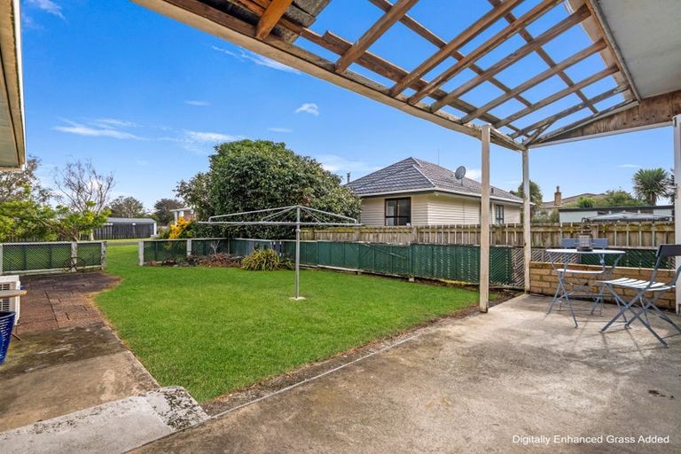 Photo of property in 114 Stanley Avenue, Te Aroha, 3320