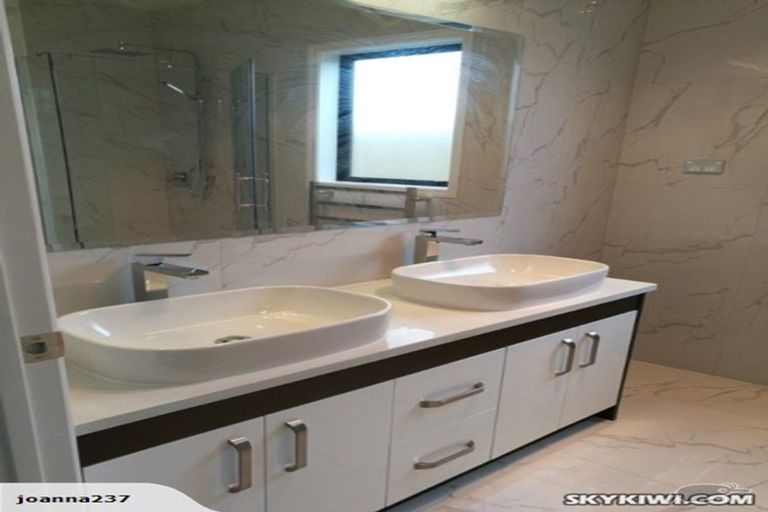 Photo of property in 3 Demeter Street, Flat Bush, Auckland, 2019