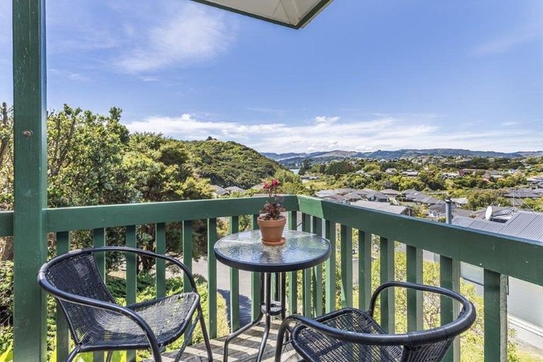Photo of property in 22 Shackle Lane, Whitby, Porirua, 5024