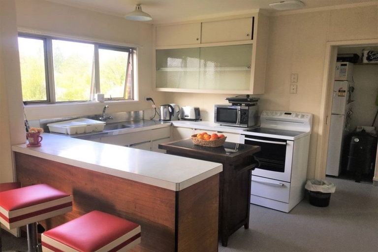 Photo of property in 27 Church Street, Kawakawa, 0210