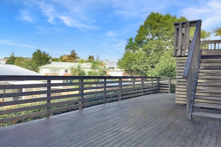 Photo of property in 19b Duncan Avenue, Te Atatu South, Auckland, 0610