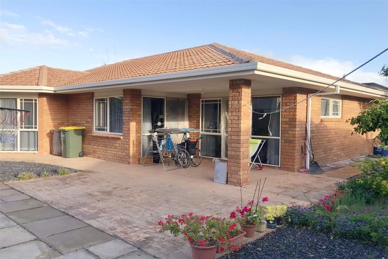 Photo of property in 13 Blairgowrie Place, Rototuna North, Hamilton, 3210