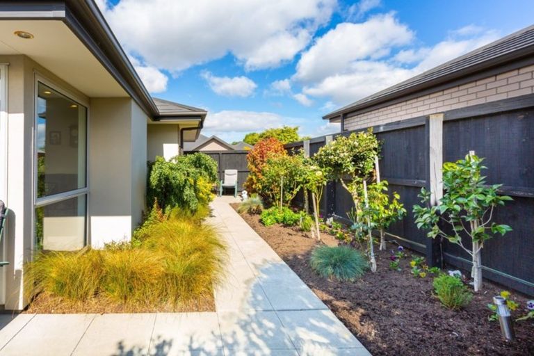 Photo of property in 4/5 Kennedys Bush Road, Halswell, Christchurch, 8025