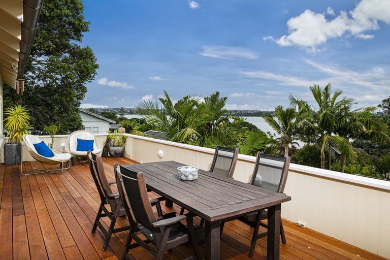 Photo of property in 2/57 Beresford Street, Bayswater, Auckland, 0622