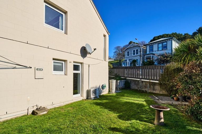 Photo of property in 302 Mansfield Street, Newtown, Wellington, 6021