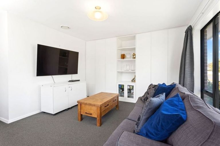 Photo of property in 7 Rollesby Street, Hoon Hay, Christchurch, 8025