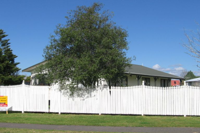 Photo of property in 5 Kaimai Place, Hairini, Tauranga, 3112