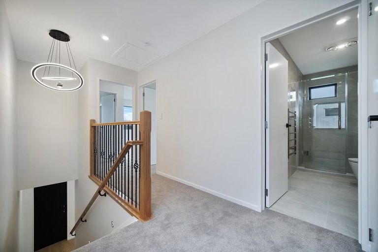 Photo of property in 37 Burberry Road, Karaka, Drury, 2578