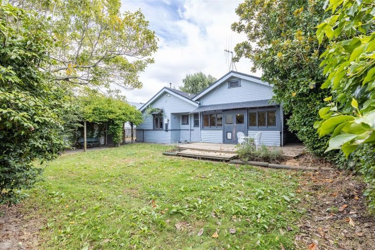 Photo of property in 7 Pirie Street, Palmerston North, 4410