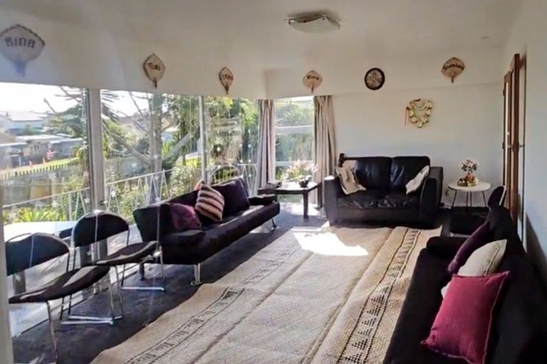 Photo of property in 130a Browns Road, Manurewa, Auckland, 2102