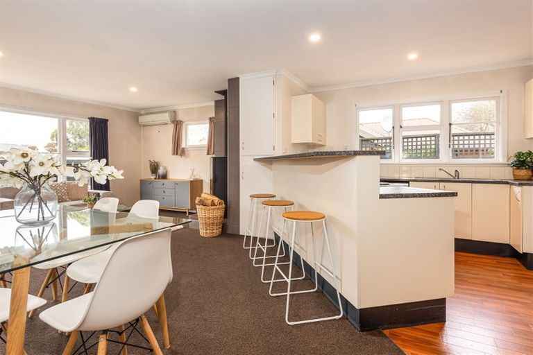 Photo of property in 23 Mappleton Avenue, Burnside, Christchurch, 8053