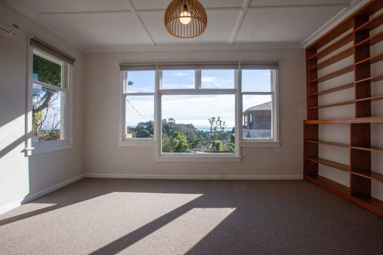 Photo of property in 79 Carrington Street, Lower Vogeltown, New Plymouth, 4310