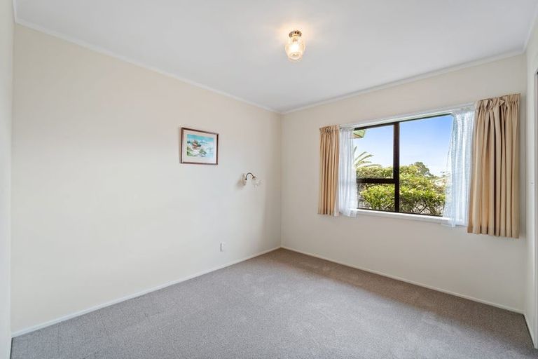Photo of property in 3/41 Rawhiti Road, Manly, Whangaparaoa, 0930