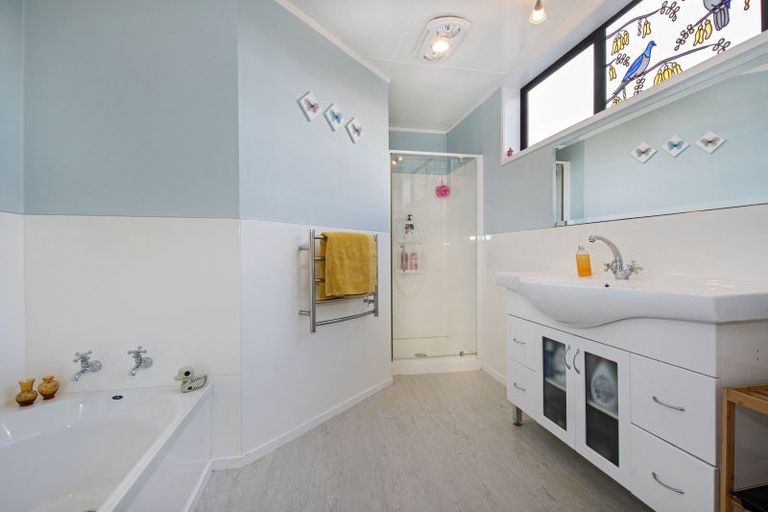 Photo of property in 241 Whatitiri Road, Maungatapere, Whangarei, 0179