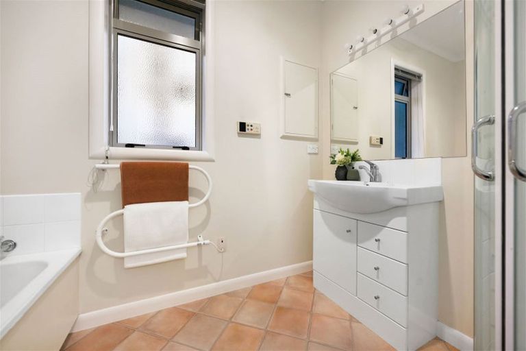 Photo of property in 56 Awatere Avenue, Beerescourt, Hamilton, 3200