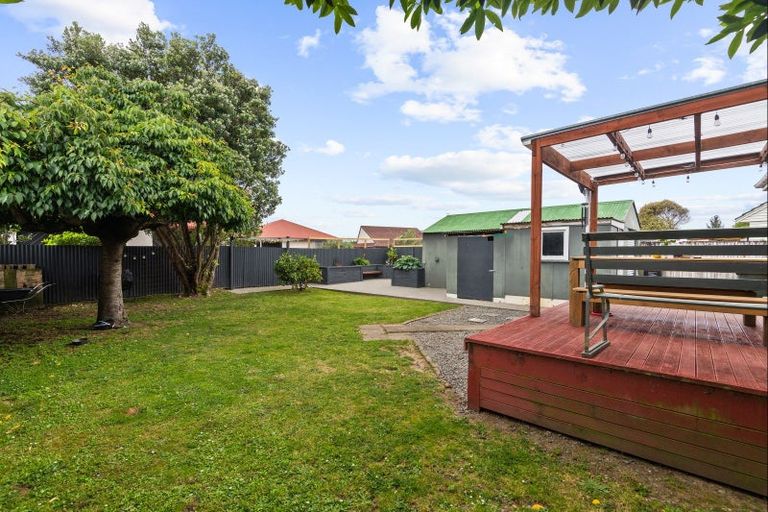 Photo of property in 24 Leicester Street, Terrace End, Palmerston North, 4410