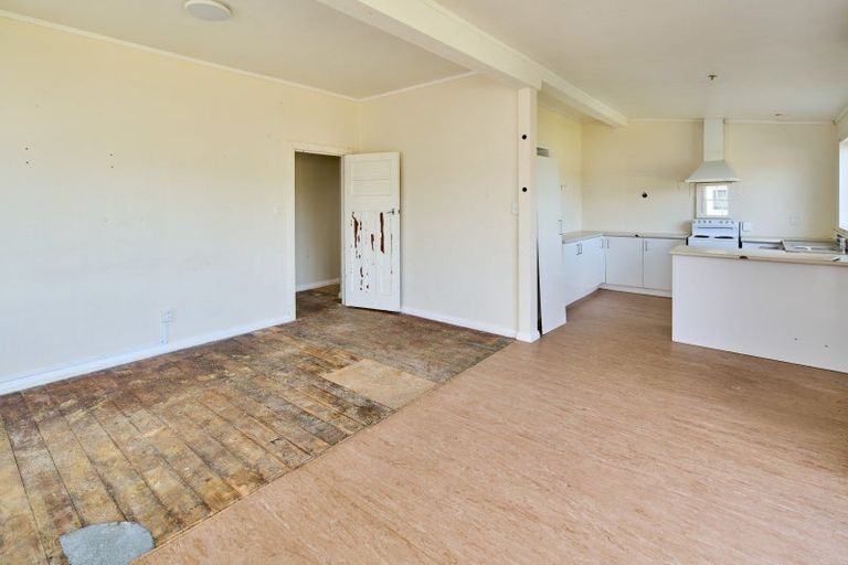 Photo of property in 40 York Street, Moera, Lower Hutt, 5010