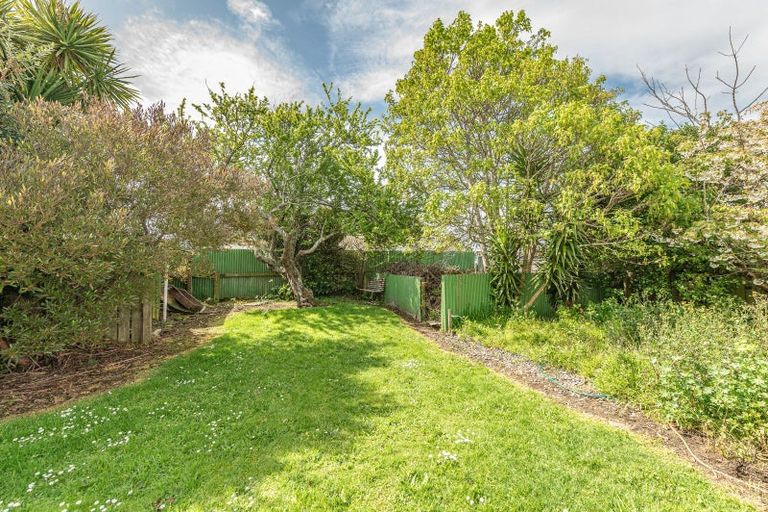 Photo of property in 34 Carlton Avenue, Gonville, Whanganui, 4500