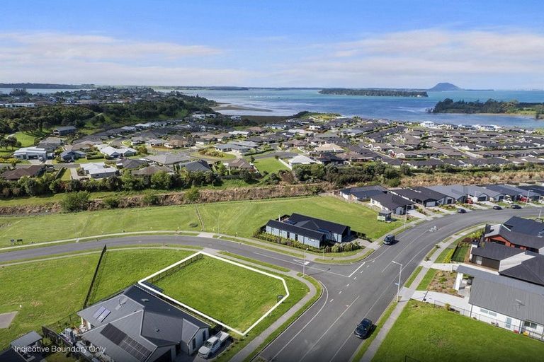Photo of property in 26 Korora Crescent, Omokoroa, 3114