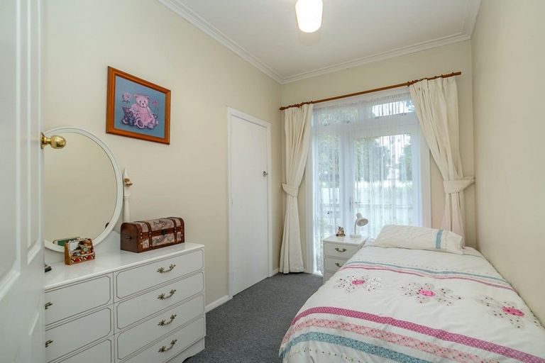 Photo of property in 59 Kent Street, Carterton, 5713