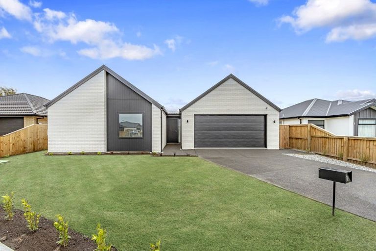 Photo of property in 2 Half Pint Lane, Halswell, Christchurch, 8025