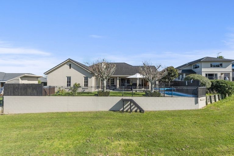 Photo of property in 4 Gavin Heights, Rototuna, Hamilton, 3210