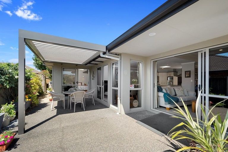 Photo of property in 23 Matene Place, Papamoa Beach, Papamoa, 3118