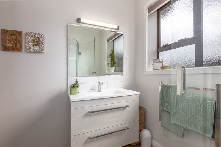 Photo of property in 225 Riverside Drive, Waterloo, Lower Hutt, 5011