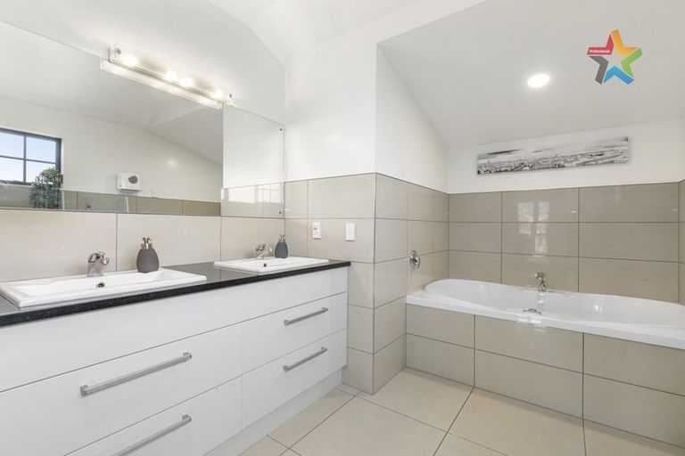 Photo of property in 720 High Street, Boulcott, Lower Hutt, 5010