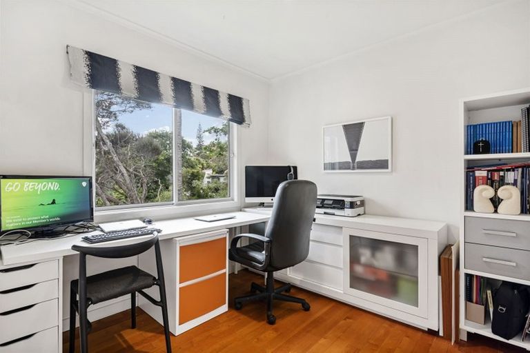 Photo of property in 44 Tizard Road, Birkenhead, Auckland, 0626