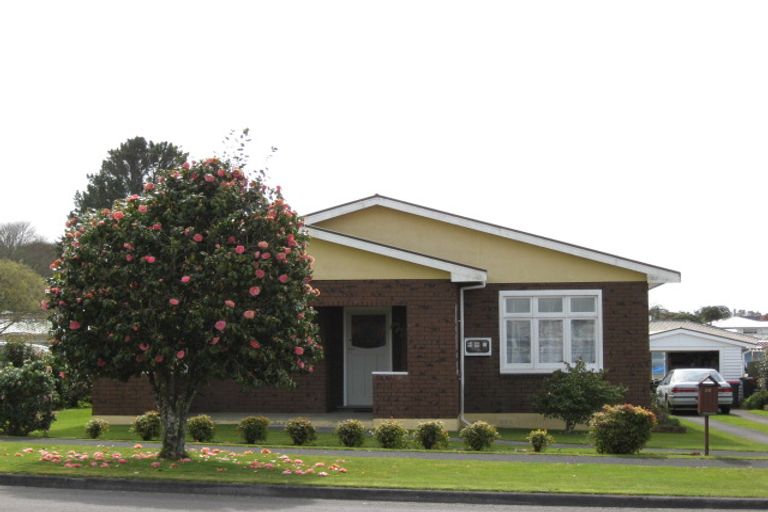 Photo of property in 26 Olivia Street, Stratford, 4332