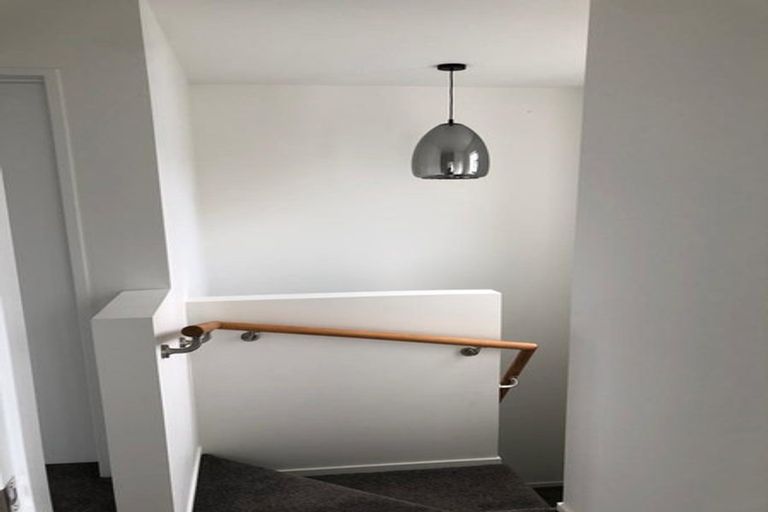 Photo of property in 18 Bei Road, Papakura, 2110