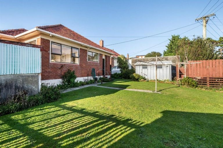 Photo of property in 8 Bould Street, Johnsonville, Wellington, 6037